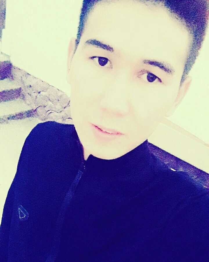  ,   Adilet, 33 ,  