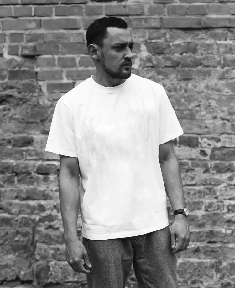  27557454  Maxim, 29 ,    