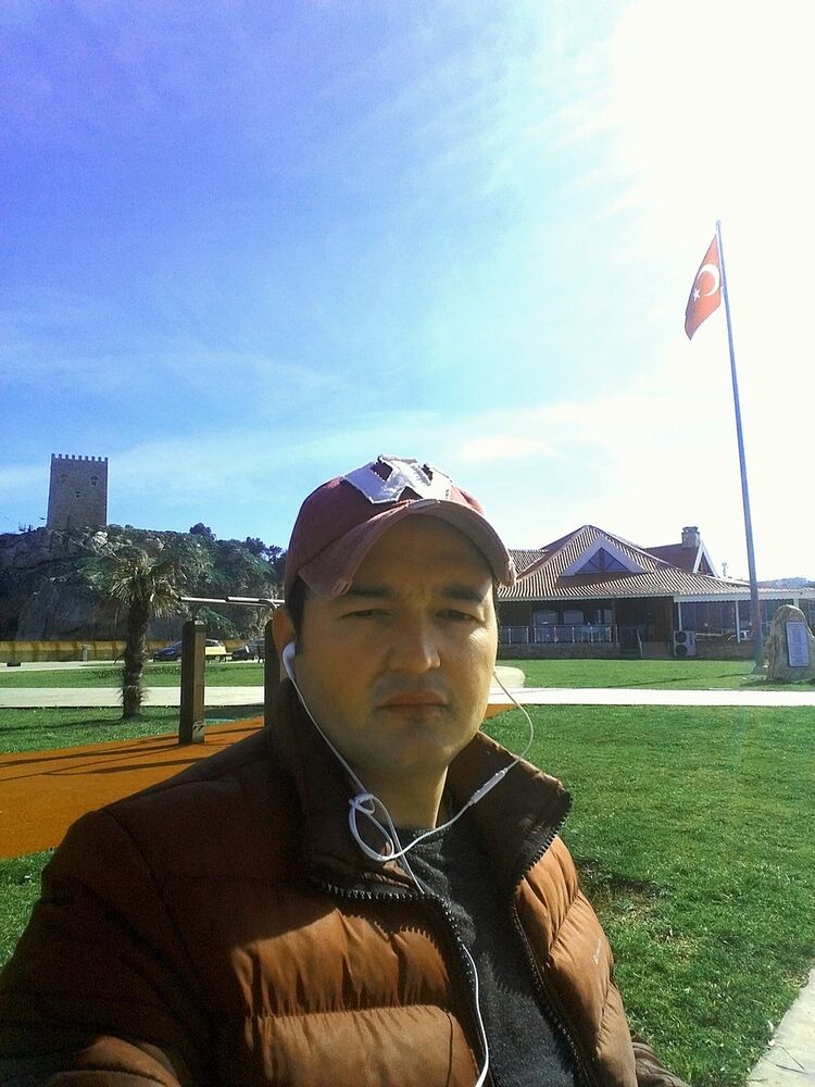  Kadikoy,   , 37 ,   