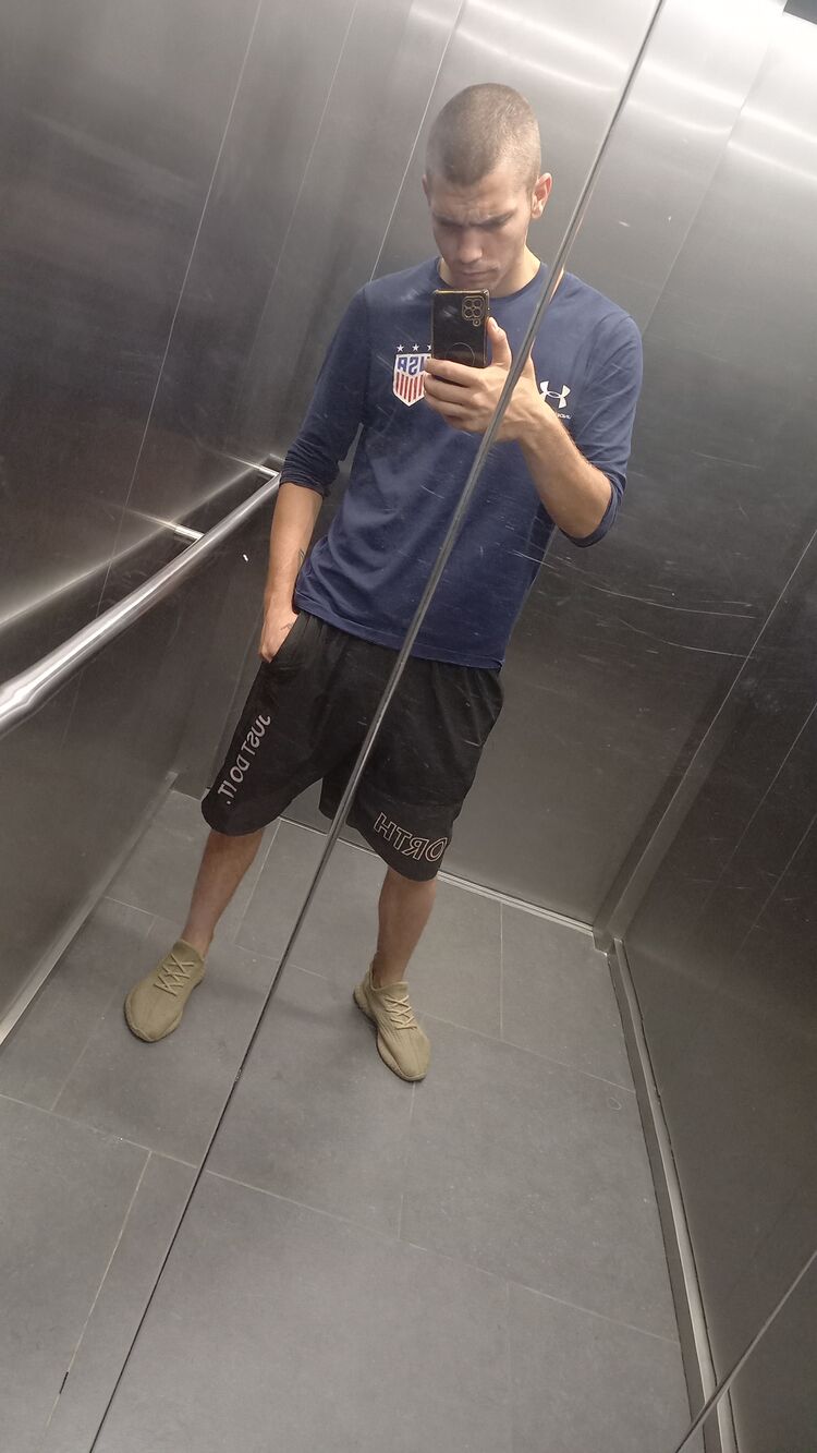 ���� 43956094 ����� Ҹ��, 21 ���, ���� ���������� � ������