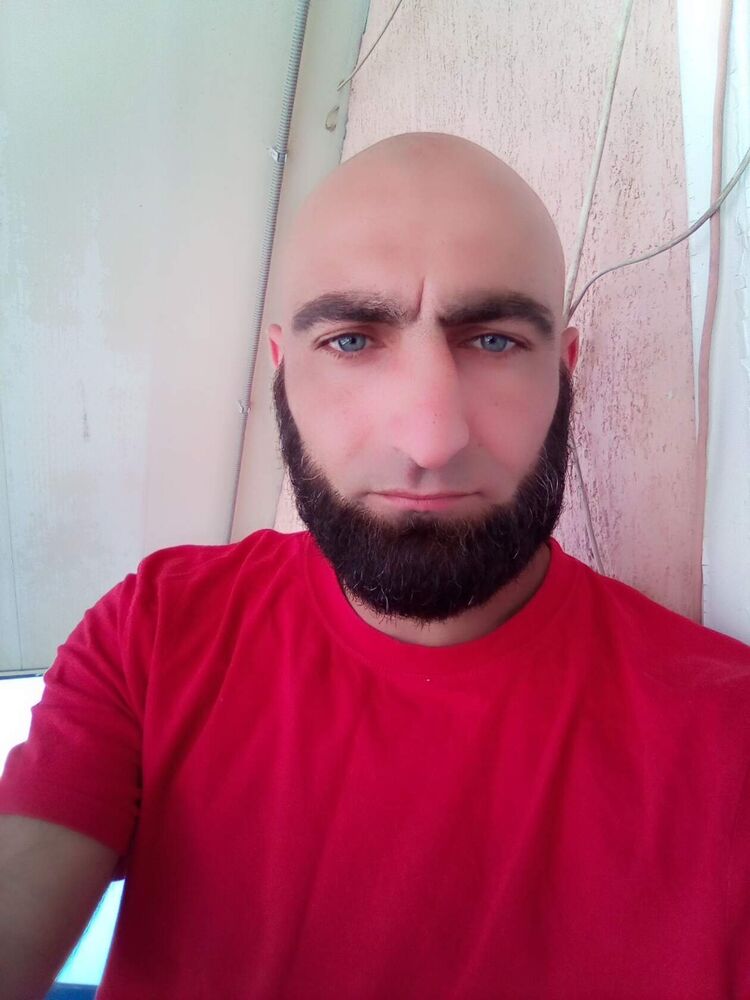  33914964  , 39 ,    