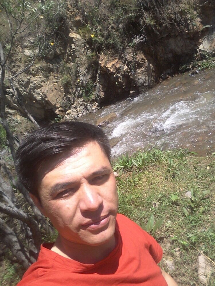 ,   Madiyor, 32 ,   ,   , c 