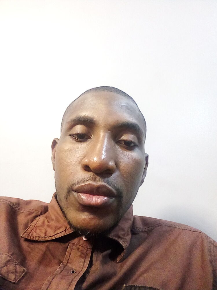  Langesund,   Ariyo, 39 ,   ,   