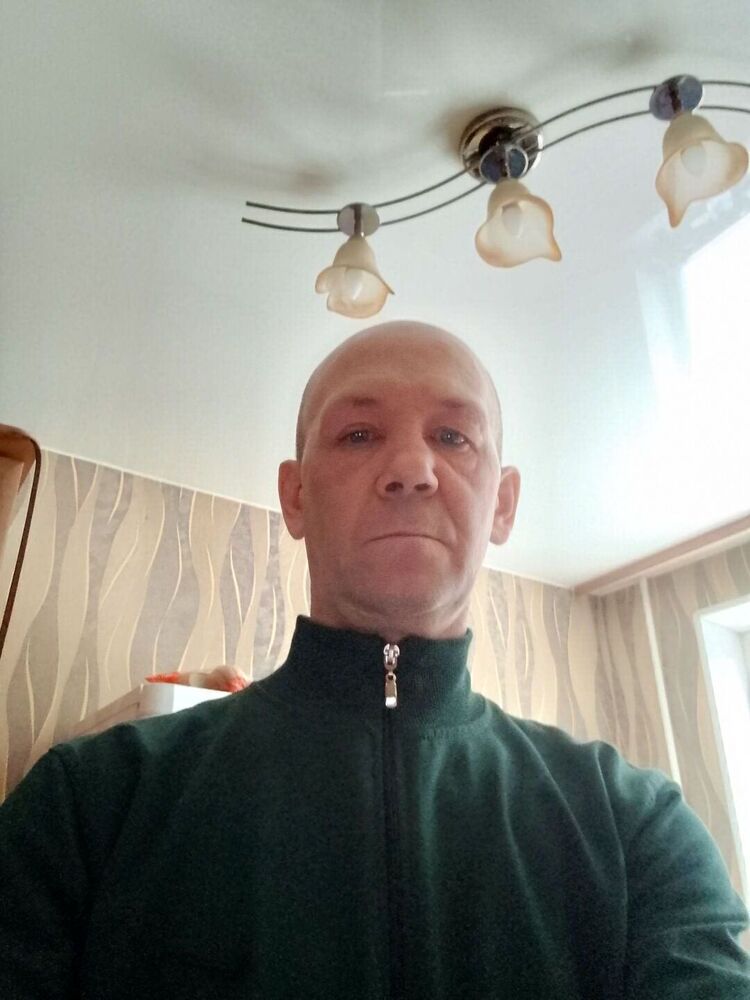  44928414  , 52 ,    
