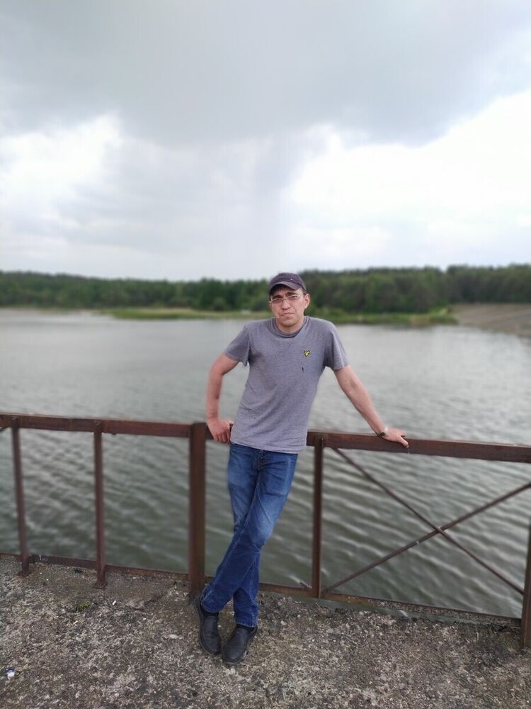 ,   Igor, 37 ,   ,   , c 