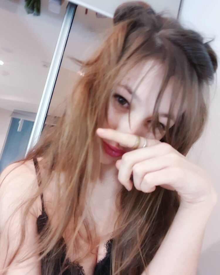      ,   __, 32 ,   ,   , c 