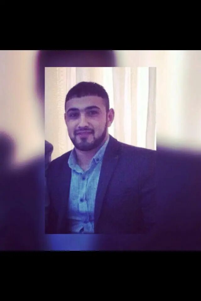  29407734  Ali, 33 ,    