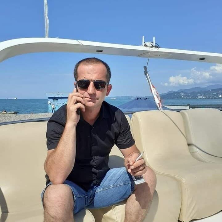  ,   Shota, 46 ,  