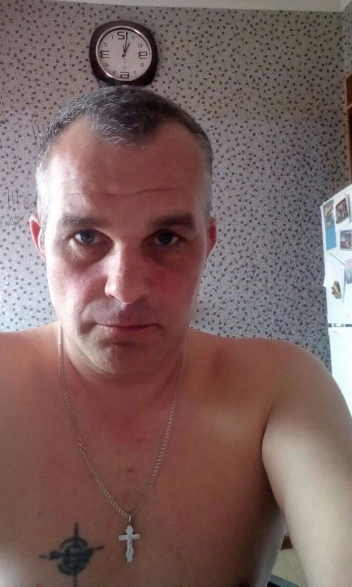  10397464  Real, 53 ,    