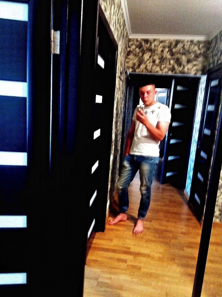  10066104  ˸, 30 ,    