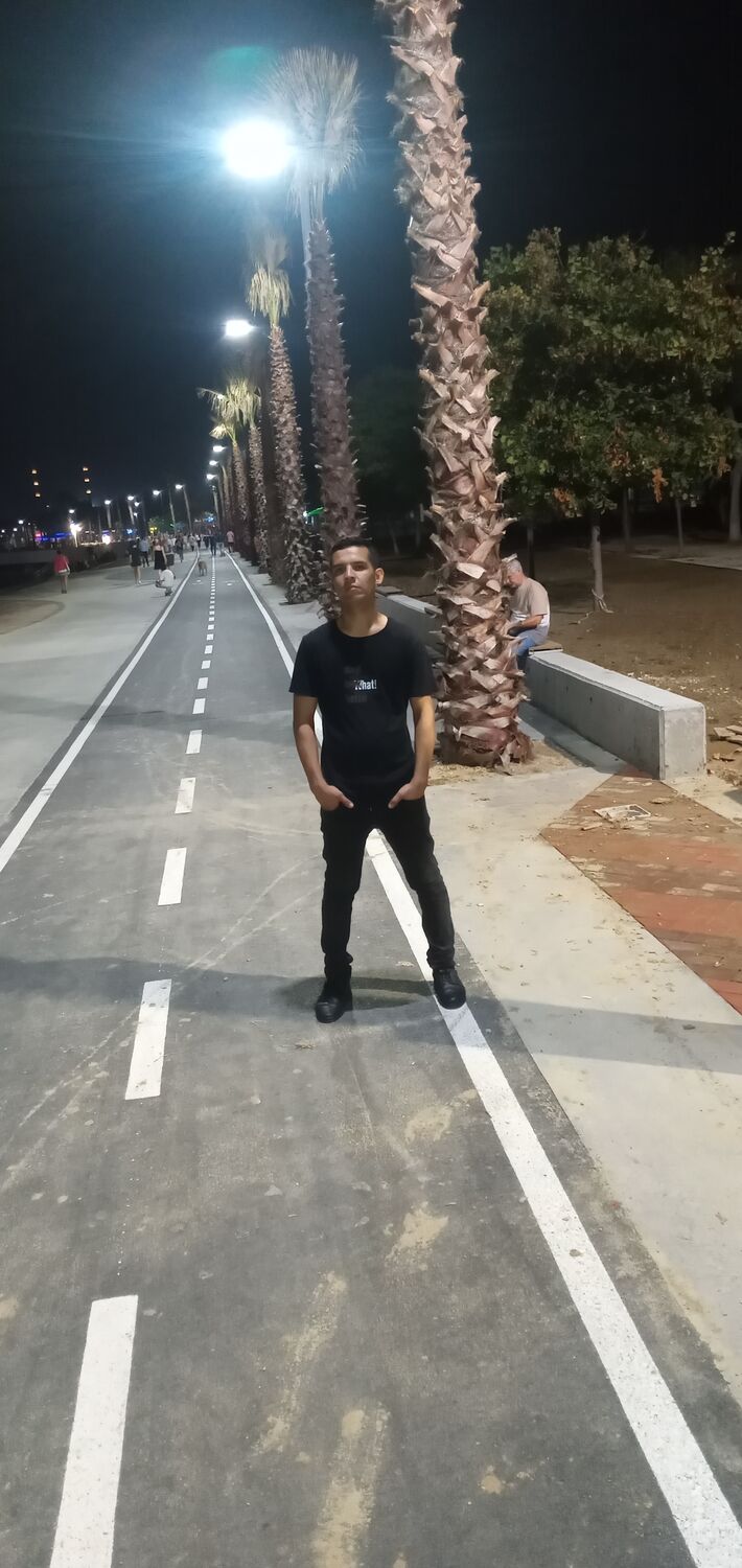  ,   Uchqun, 30 ,     , c 