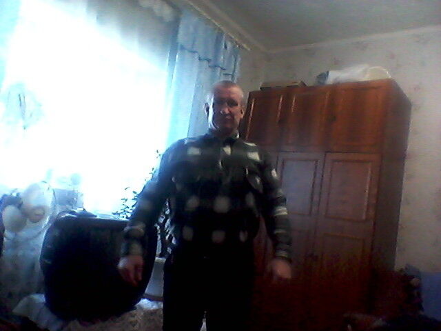  11523684  Ieonid, 62 ,    