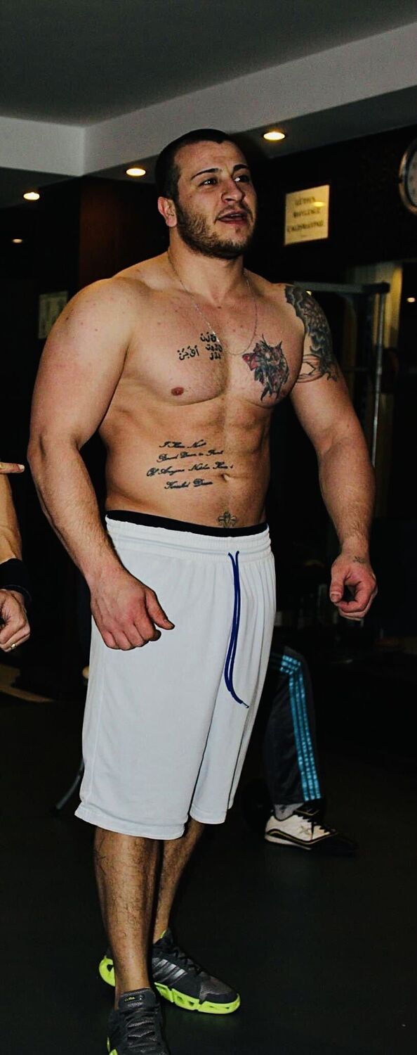  22660814  Murat, 37 ,    