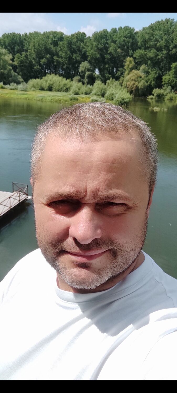  ,   Vitalie, 48 ,   ,   , c 