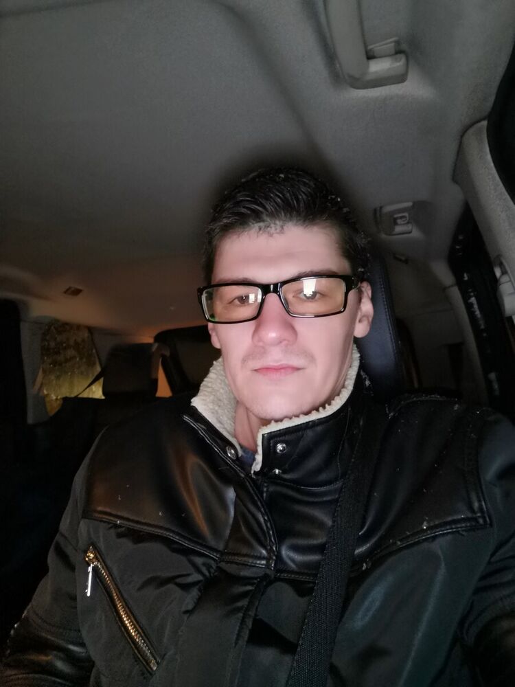 22204664  Greengosteen, 39 ,    -