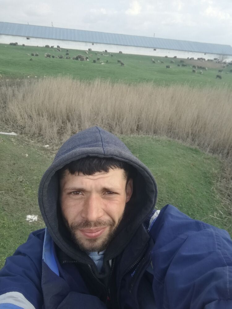  33851154  Otxadosbi, 32 ,    