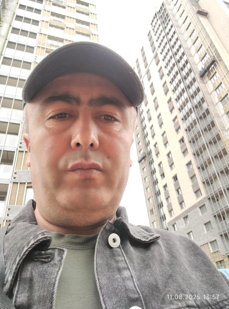  ,   Bakhadur, 43 ,   ,   