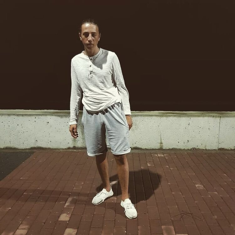  ,   Luka, 25 ,   ,   , c , 