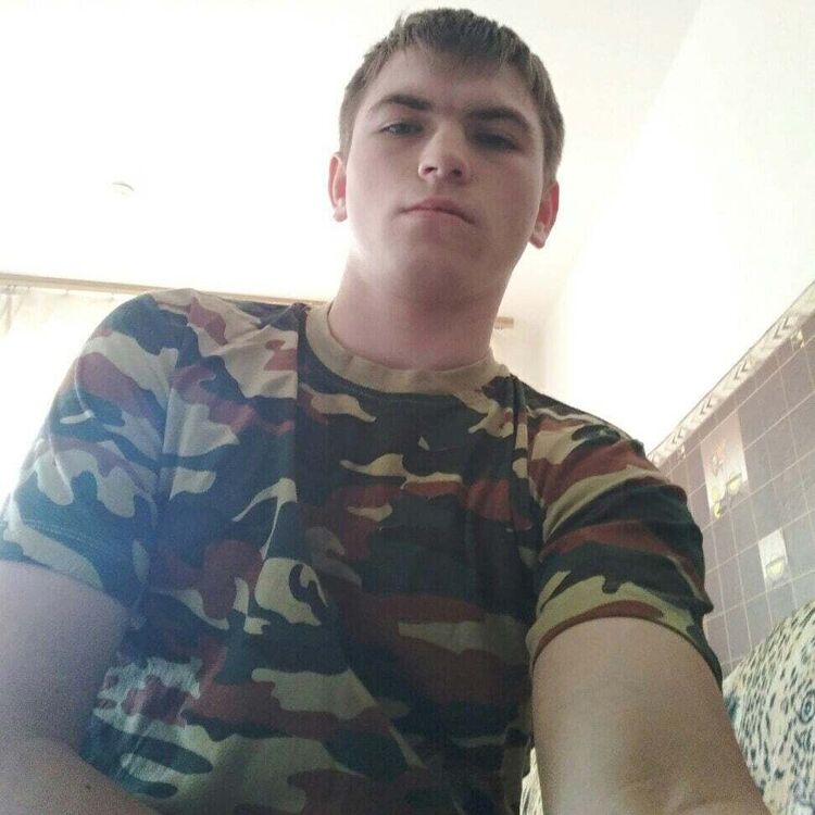  21531814  Dmitry, 27 ,    
