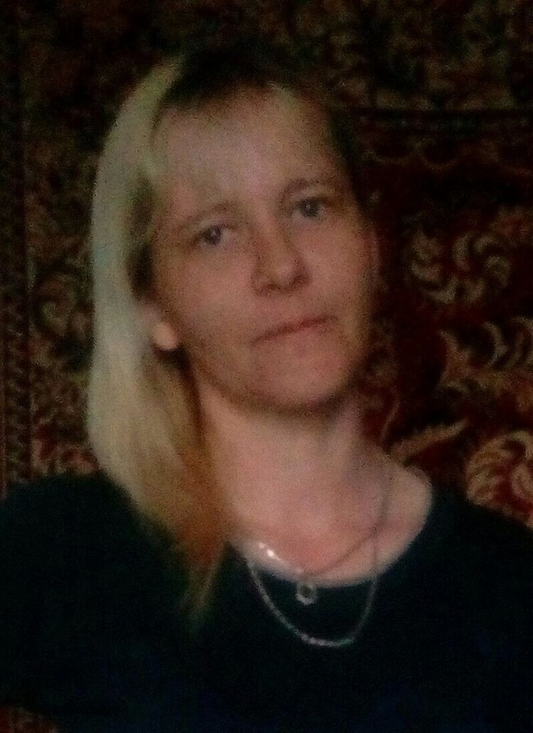  ,   Oksana, 44 ,  