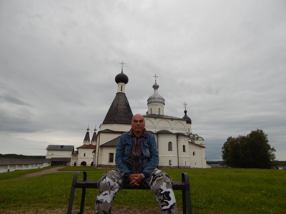  54547194  Andrey, 52 ,    -