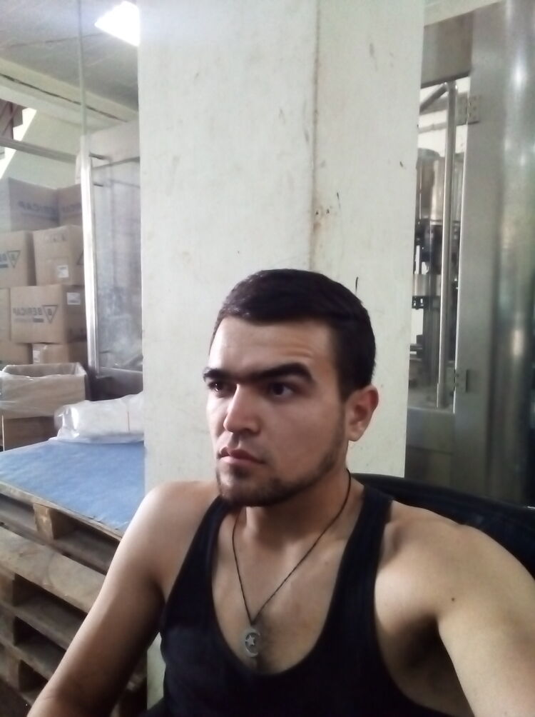  ,   Mustafo, 25 ,   ,   , c 