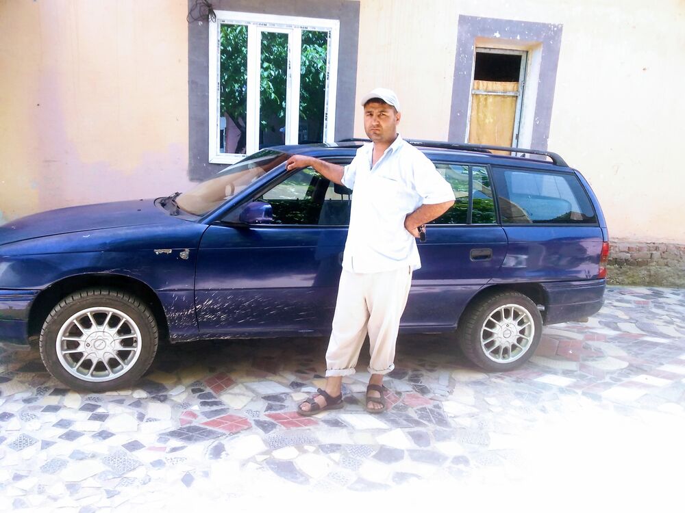  29659914  Amri, 43 ,    
