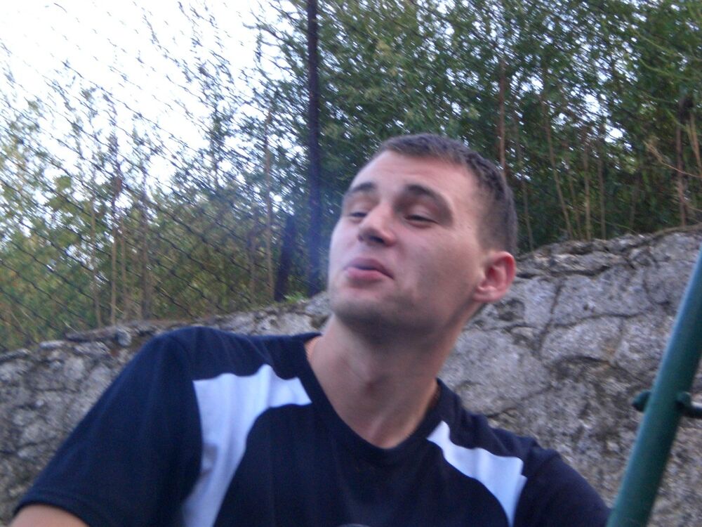 8241984  Ivan, 42 ,    