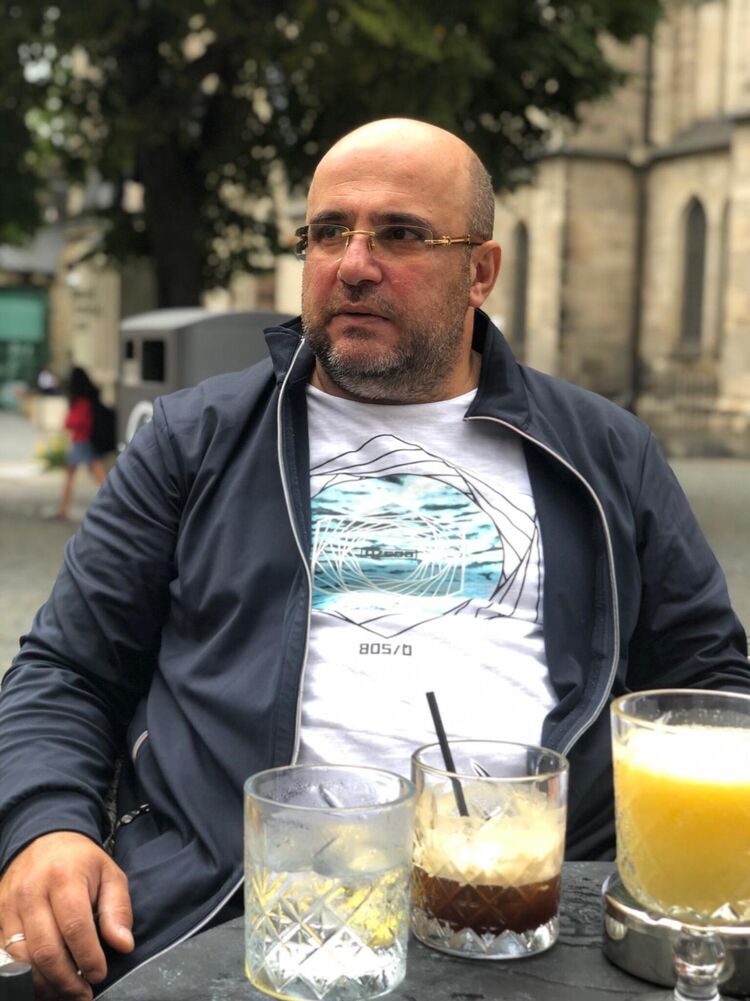 ���������� Thessaloniki, ���� ������� Nik, 49 ���, ������������ ��� ������, ����� � ���������