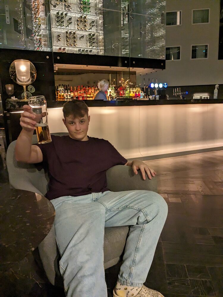 ���� 40750774 ����� ����, 21 ���, ���� ���������� � ��������