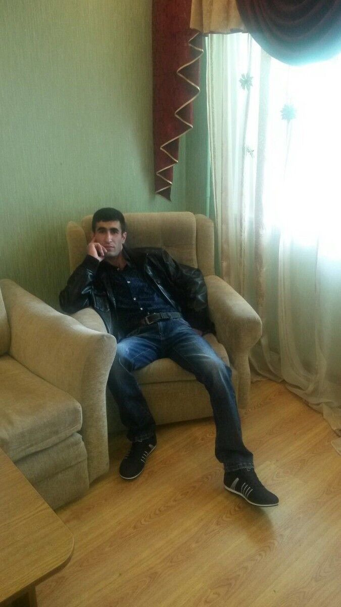  13485464  Armen, 36 ,    