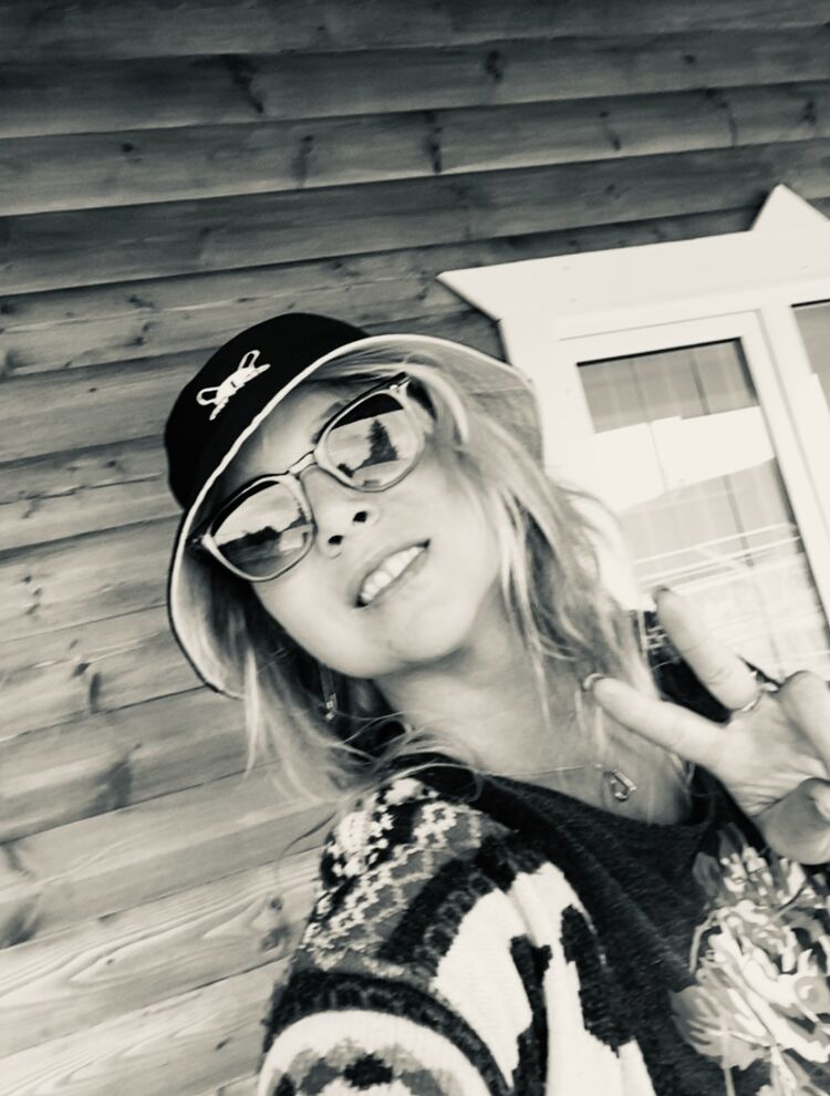  53076804  , 43 ,    -