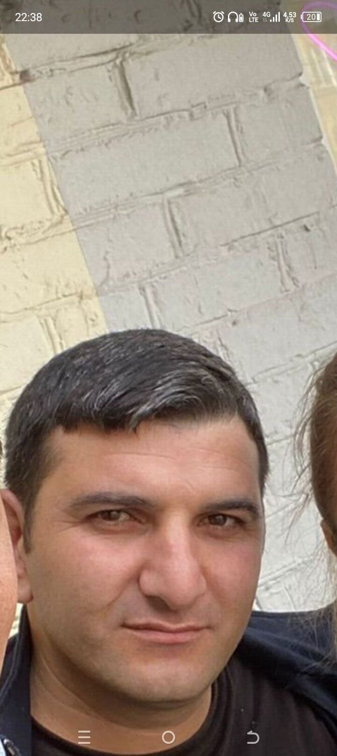  39459704  Ando, 38 ,    -