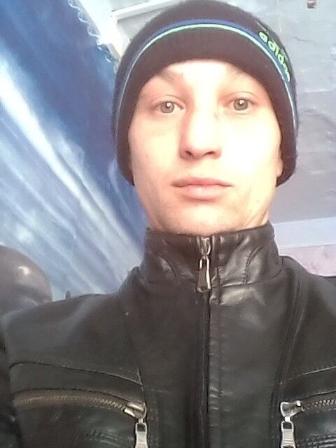  ,   Aleks, 36 ,   