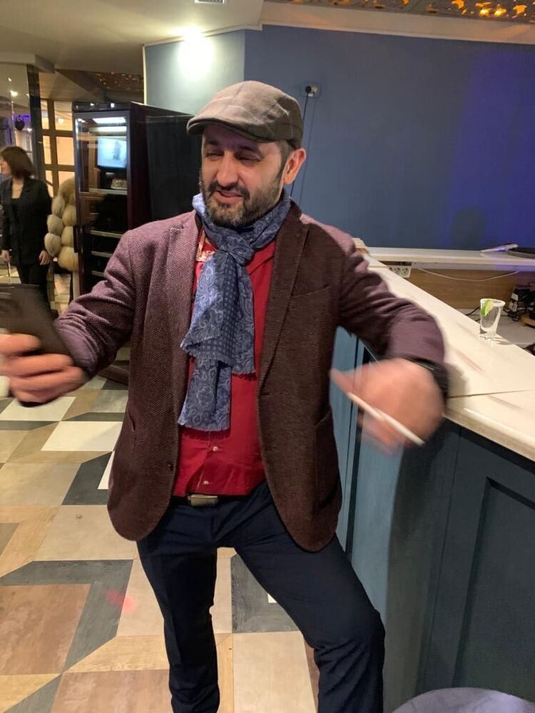  ,   , 40 ,   ,   