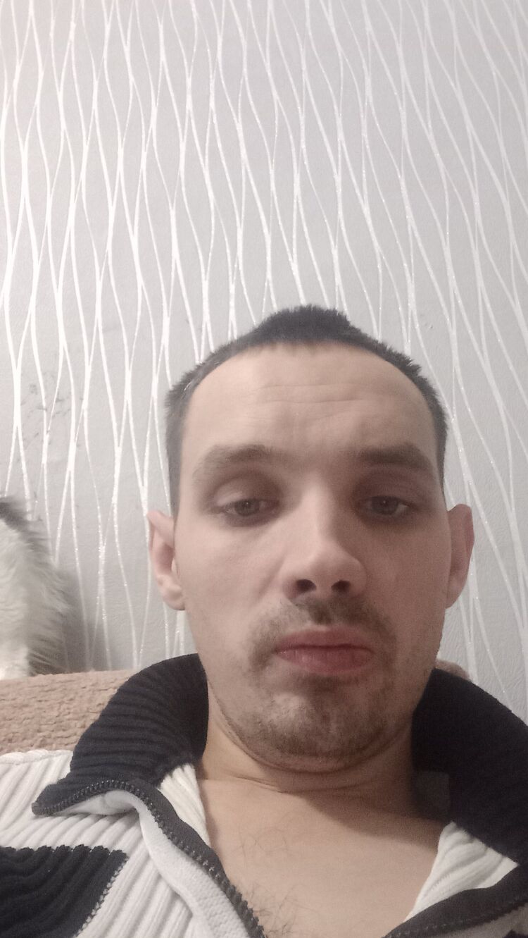  47989884  , 34 ,    