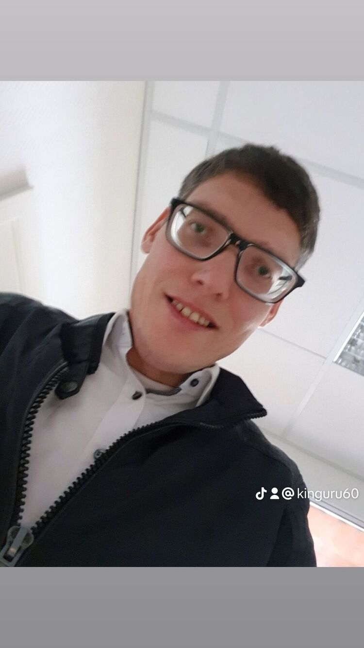  ,   Vitalik, 39 ,   ,   , c , 