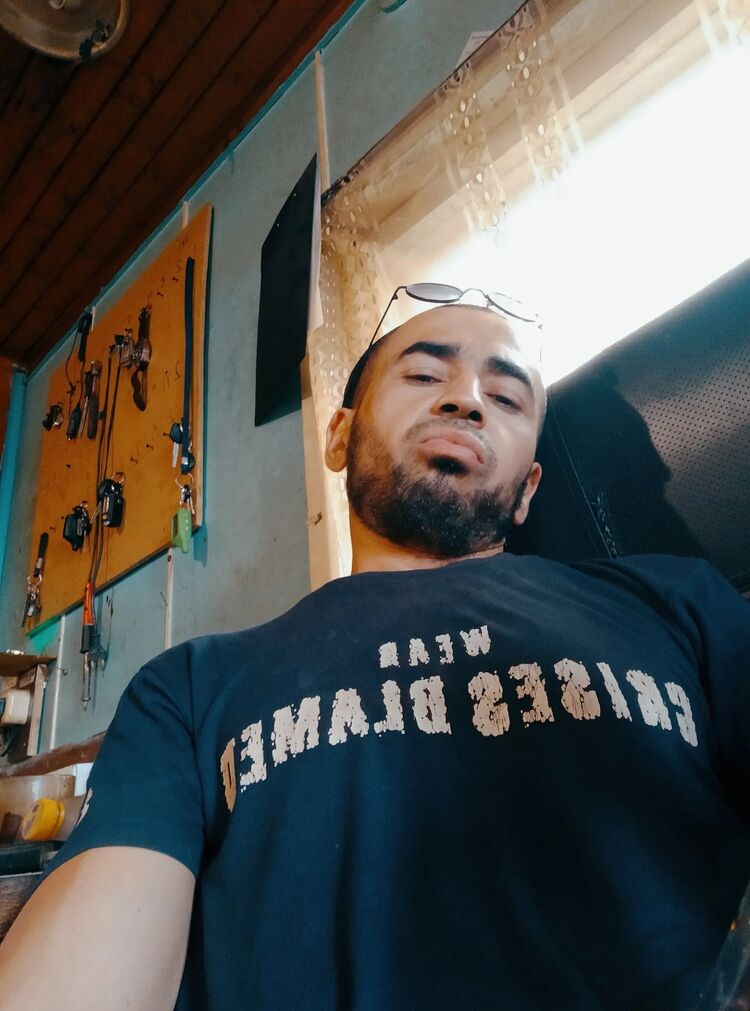  ,   Maloy, 31 ,   ,   
