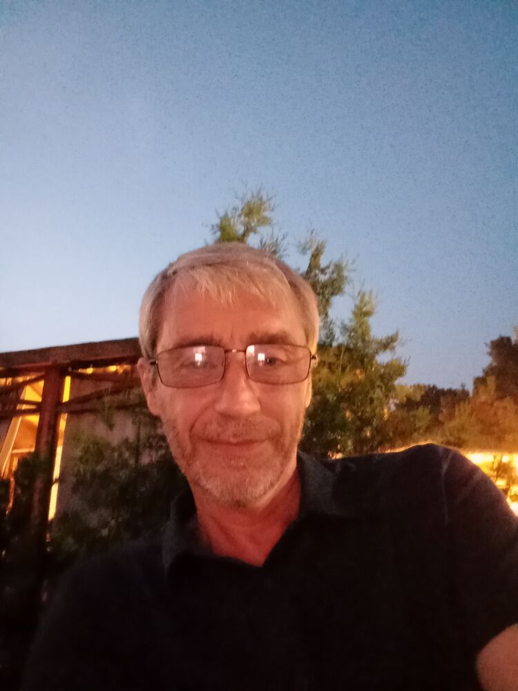  43910944  , 48 ,    