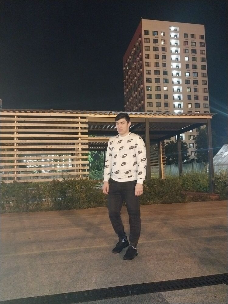  37244874  , 28 ,    