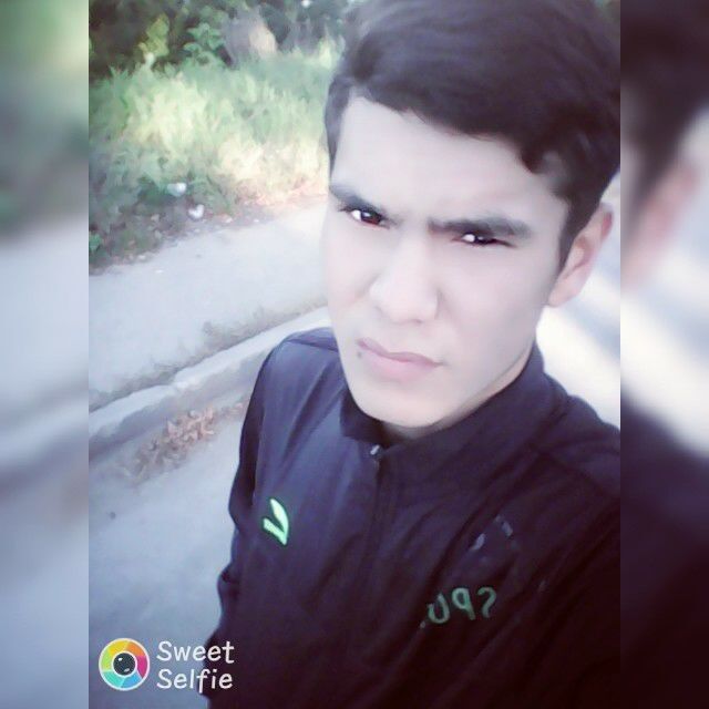  10472484  JOne, 27 ,     