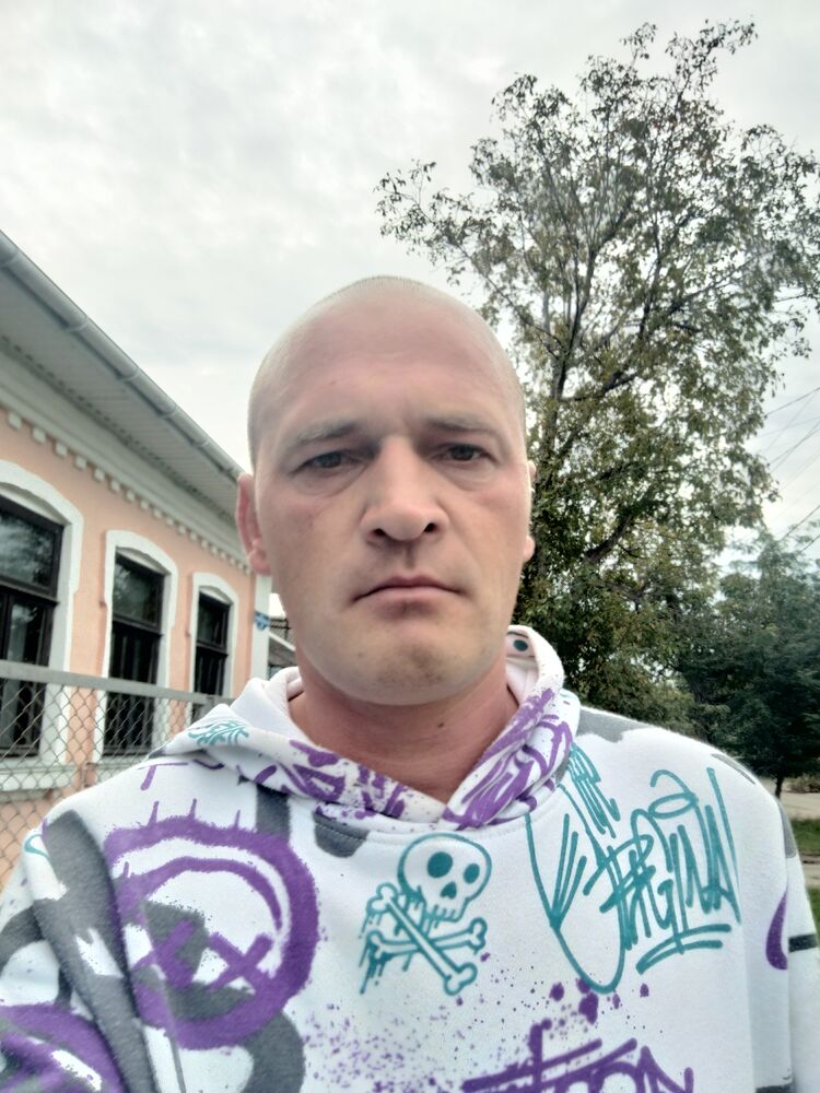  46922964  Alexey, 35 ,    