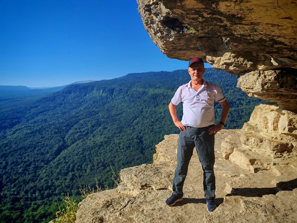  53295944  , 46 ,    --