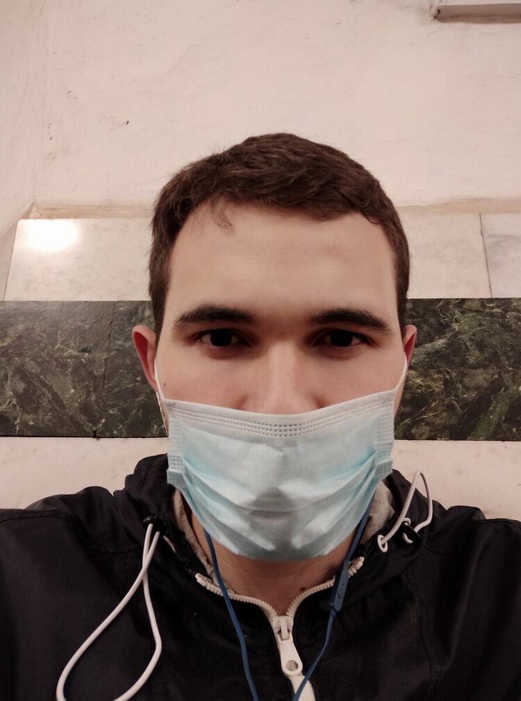  20568824  Bogdan, 30 ,    