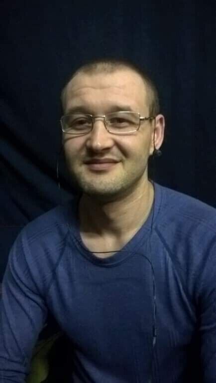  ,   Igoris, 40 ,   ,   