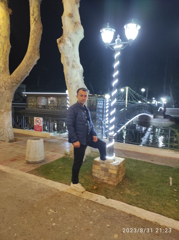  37828684  Polat, 41 ,    