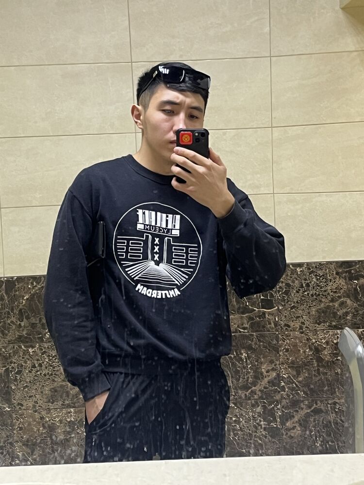  42208834  , 24 ,    