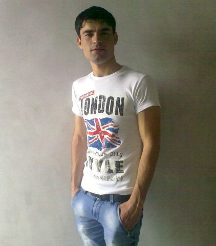  4079724   , 37 ,    