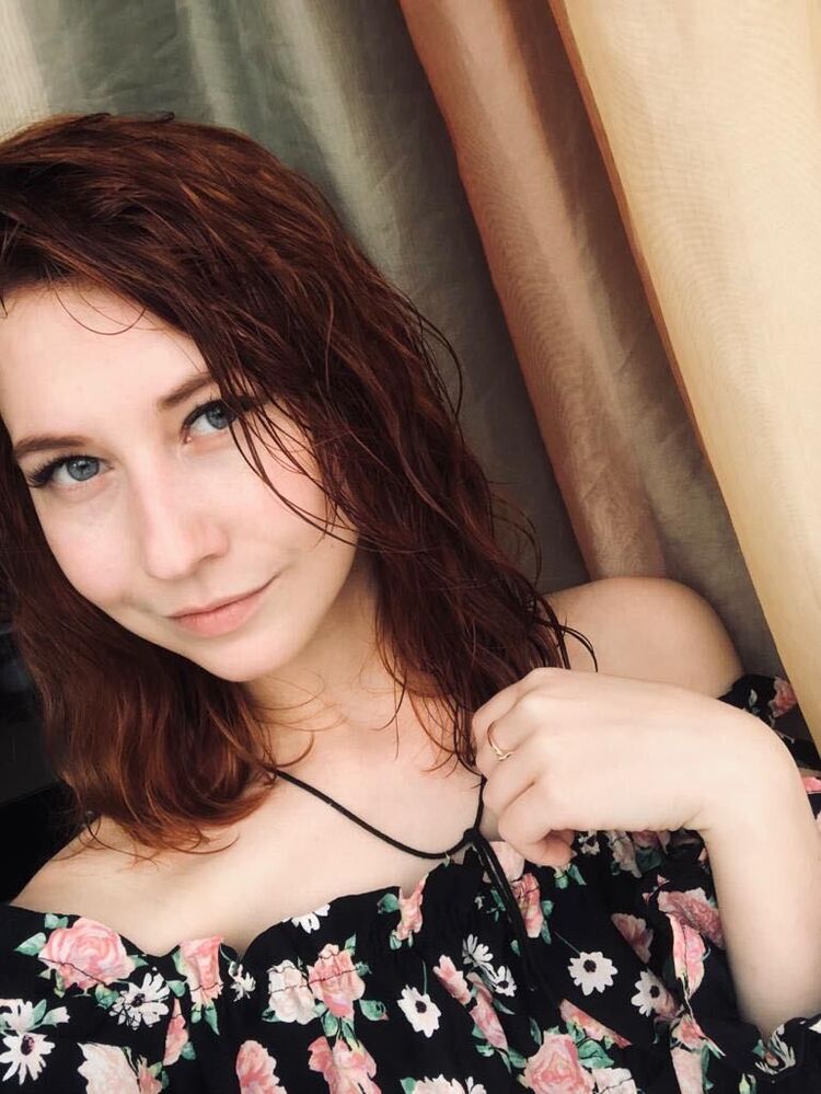  Shenzhen,   Elena, 27 ,   c , 