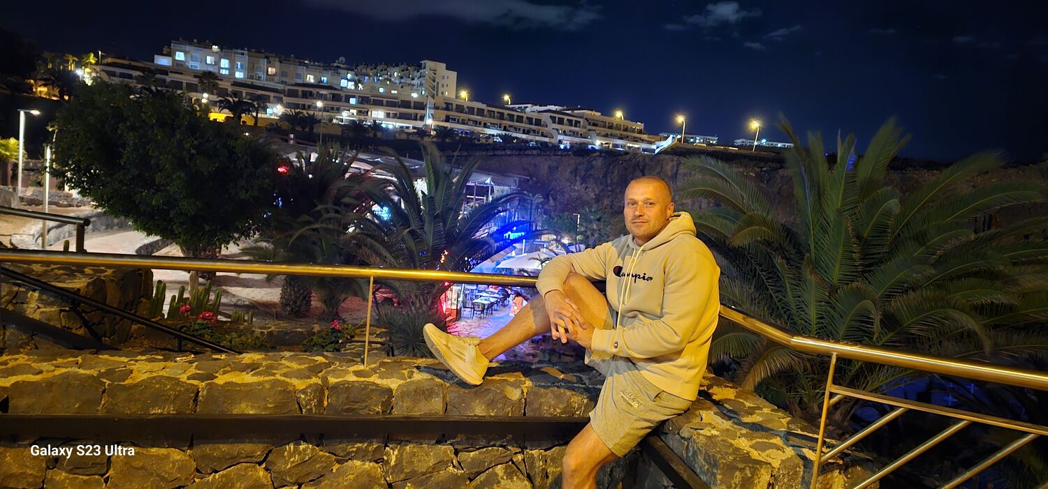 Santa Cruz de Tenerife,   , 42 ,     , c , 